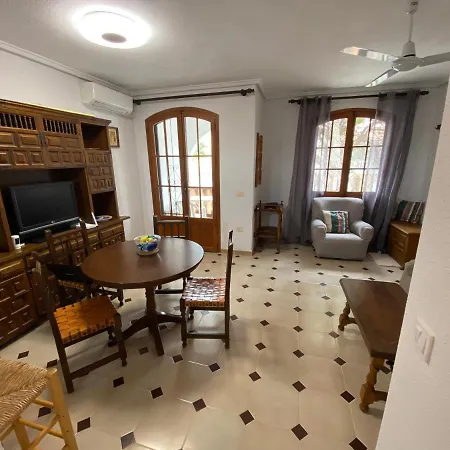 Apartamento Costa 2-bedroom 1-bath Renovated Vacation On La Zenia *
